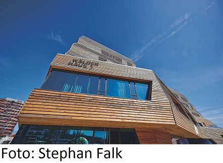 StephanFalk_Waelderhaus_AußenLogo_klein StephanFalk_Waelderhaus_AußenLogo_klein